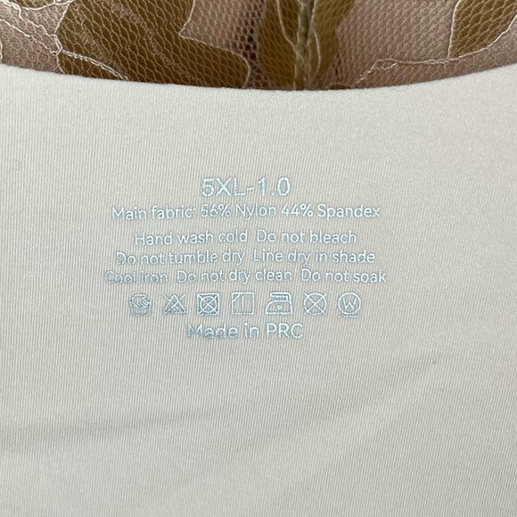 NWT Senobra Elegant Gold Leaf Patterned Women's Bra 5XL - Picture 6 of 10